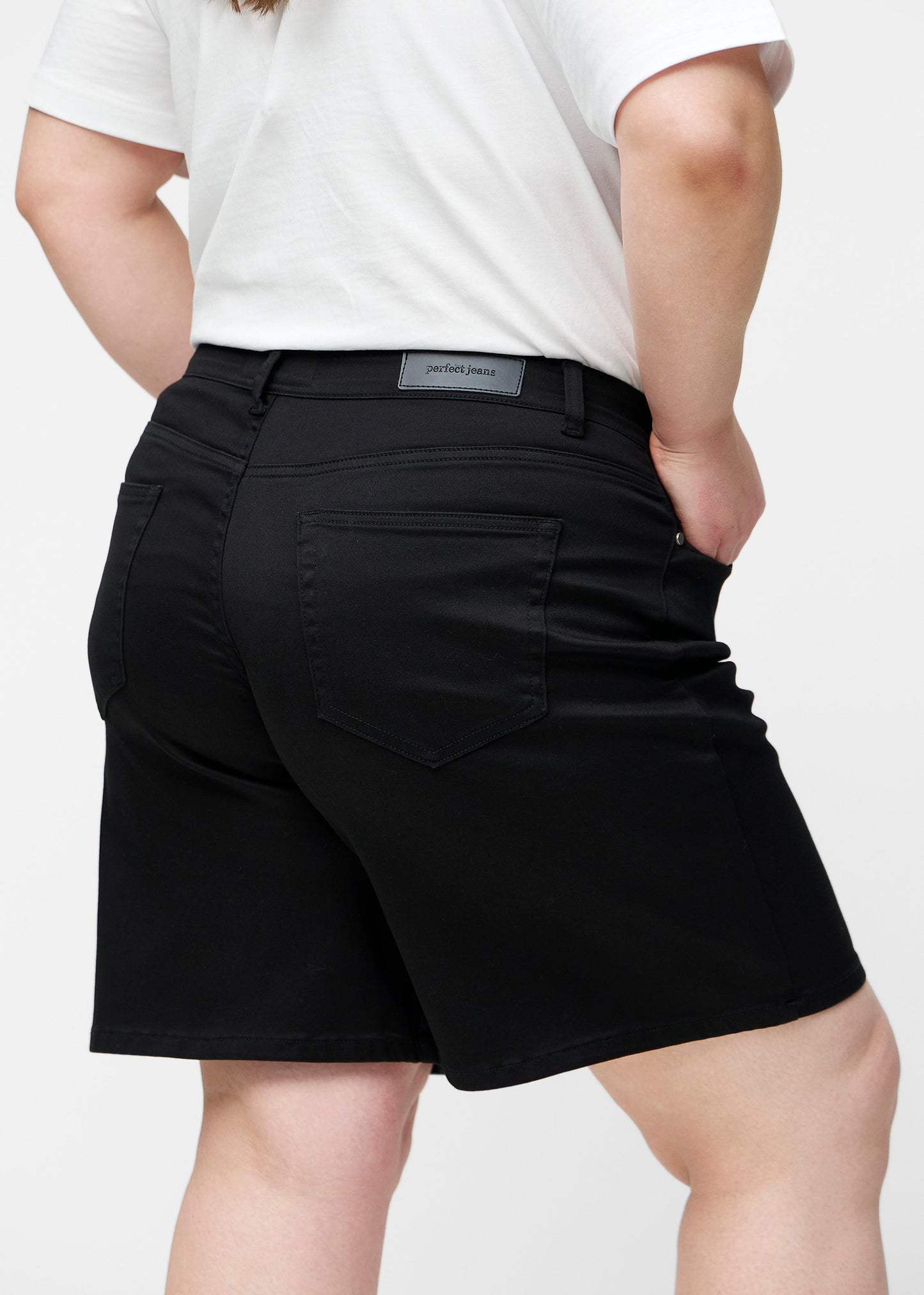Perfect Shorts - Mellem - Loose - Ravens™